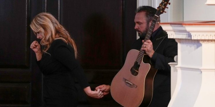 Garth Brooks, Trisha Yearwood’s friendship with President Carter spanned years: ‘They’ve inspired us’